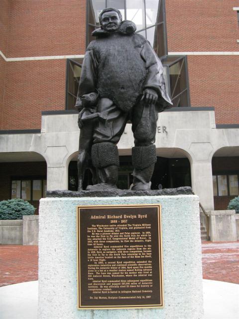 Admiral Byrd's memorial - Winchester, VA